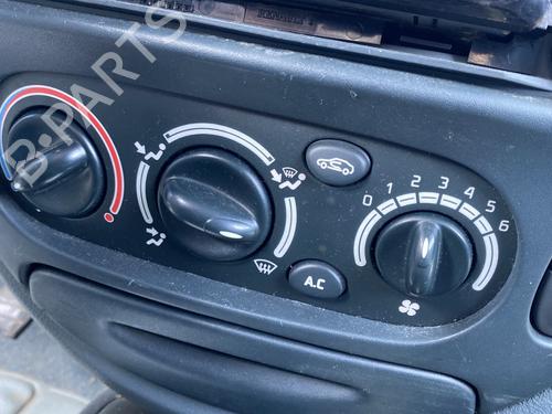 Used Climate control Climate control RENAULT MEGANE I Cabriolet (EA0/1_) 1.6 e (EA0F) (90 hp) 26743891 26743891