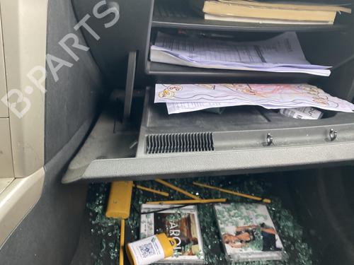 Used Glove box Glove box OPEL ASTRA H (A04) 1.7 CDTI (L48) (110 hp) 32421912 32421912