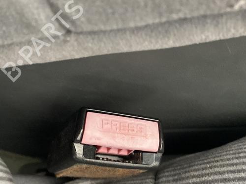 seat-buckle-renault-safrane-ii-b54_-1996-1997-1998-1999-2000-32299995 main image