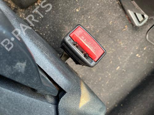 Used Seat buckle Seat buckle 37458260 37458260
