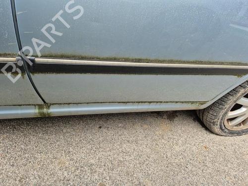 Używane Drzwi tylne lewe PEUGEOT 406 Break (8E/F) 2.2 HDi (133 hp) 22121736