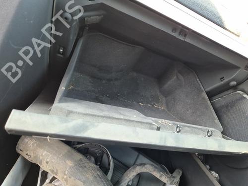 Used Glove box Glove box 22124597 22124597