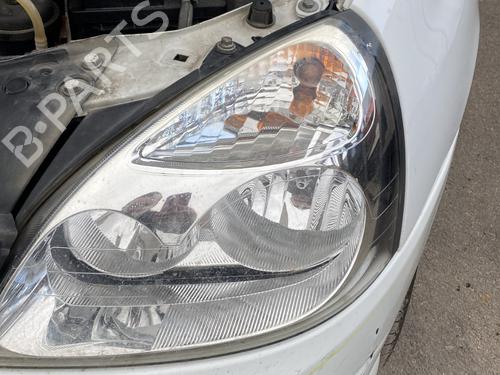 Left headlight RENAULT CLIO II (BB_, CB_) 1.5 dCi (B/C2J) | BP29490165C28 