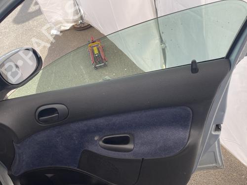 Used Front right panel Front right panel PEUGEOT 206 Hatchback (2A/C) 2.0 HDI 90 (90 hp) 26006427 26006427