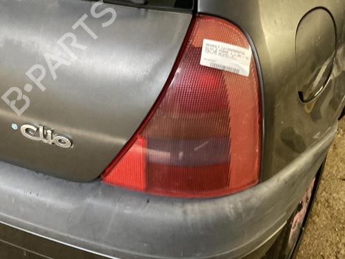 Used Right taillight RENAULT CLIO II (BB_, CB_) 1.9 D (B/CB0E, BB0J) (64 hp) 22115067