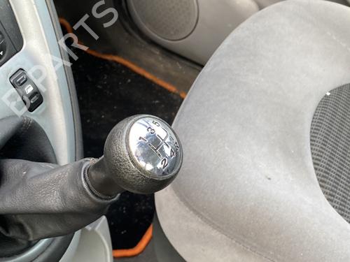 Used Shift knob CITROËN XSARA PICASSO (N68) 1.6 HDi (90 hp) 31719249