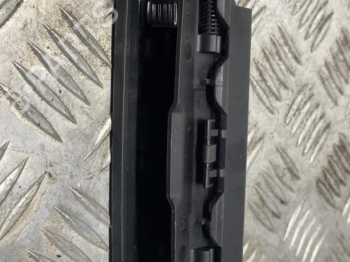 ashtray-audi-a4-b8-8k2-2007-2008-2009-2010-2011-2012-2013-2014-2015-2016-2017-27213280 main image