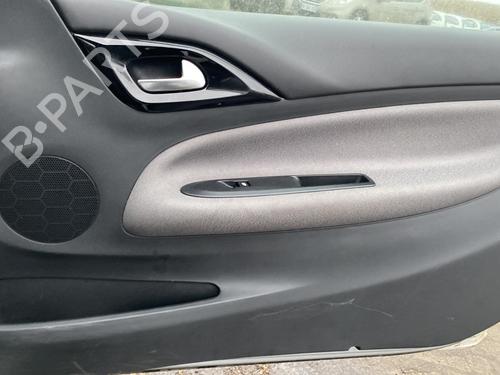 Used Front right panel Front right panel CITROËN DS3 (SA_) 1.4 HDi 70 (SA8HP4) (68 hp) 31060888 31060888