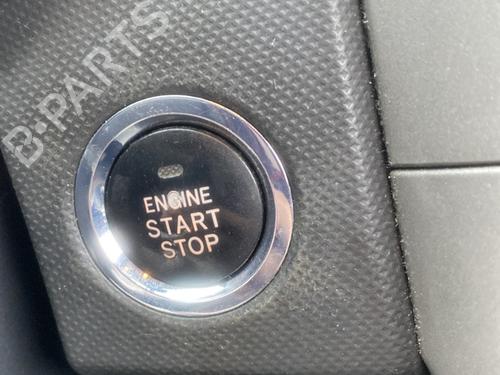 Used Switch Switch TOYOTA AURIS (_E15_) 2.0 D-4D (ADE150_, ADE150R) (126 hp) 30774656 30774656