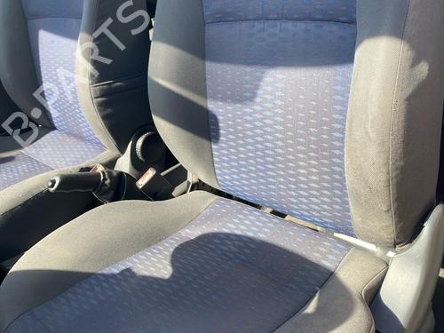 Sæde venstre fortil Sæde venstre fortil FORD FOCUS I (DAW, DBW) 1.6 16V (100 hp) 37249094 37249094
