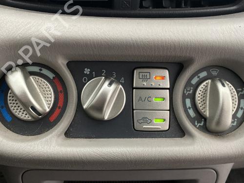 Commande Chauffage NISSAN ALMERA TINO (V10) 1.8 (114 hp) 31923515