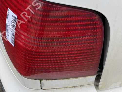 Used Left taillight Left taillight VW POLO III (6N1) 60 1.4 (60 hp) 33013643 33013643
