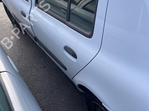 Dør venstre bagtil RENAULT CLIO II (BB_, CB_) 1.5 dCi (B/C2J) (68 hp) 23887412