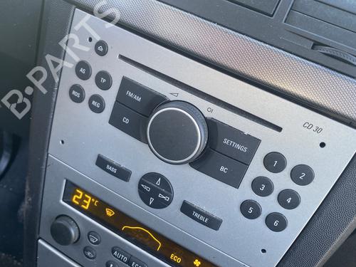 Used Radio Radio OPEL MERIVA A MPV (X03) 1.7 CDTI (E75) (100 hp) 31757568 31757568