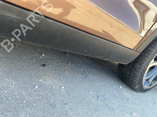 Used Right sideskirt Right sideskirt 37249162 37249162