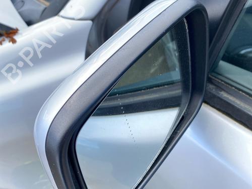 Used Left mirror Left mirror 35884322 35884322