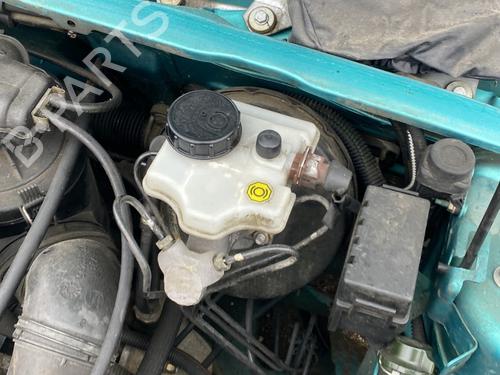 brake-master-cylinder-citroen-saxo-s0-s1-1996-1997-1998-1999-2000-2001-2002-2003-2004-26297840 main image