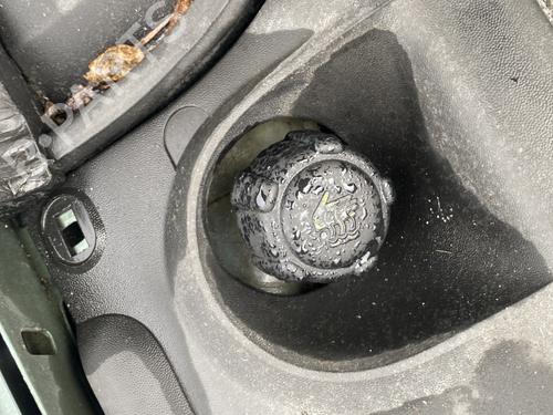 Used Expansion tank Expansion tank 29910819 29910819