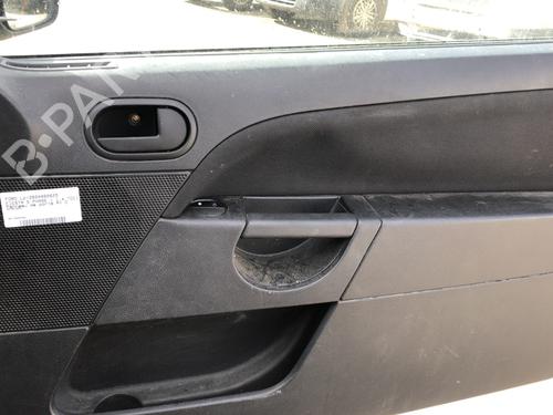 Used Front right panel Front right panel 22126683 22126683