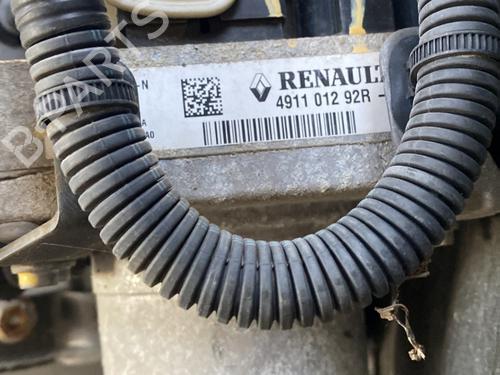 Used Steering pump DACIA SANDERO II 1.5 Blue dCi 95 (B8JL) (95 hp) 30133067