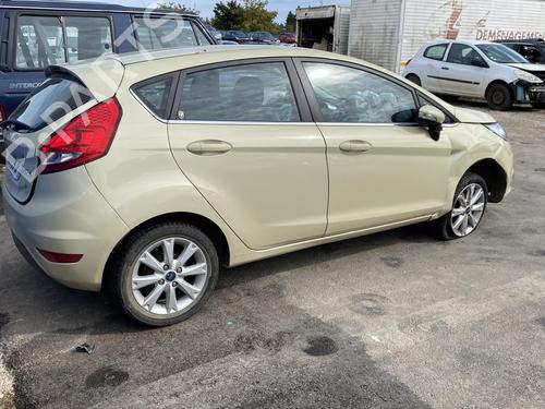 Klamka zewnętrzna drzwi przednich prawych FORD FIESTA VI (CB1, CCN)  | BP28049448C129 
