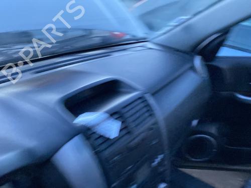 Used Dashboard Dashboard SUZUKI GRAND VITARA II (JT, TE, TD) 1.9 DDiS All-wheel Drive (JT419, TD44, JB419WD, JB419XD,... (129 hp) 31919173 31919173