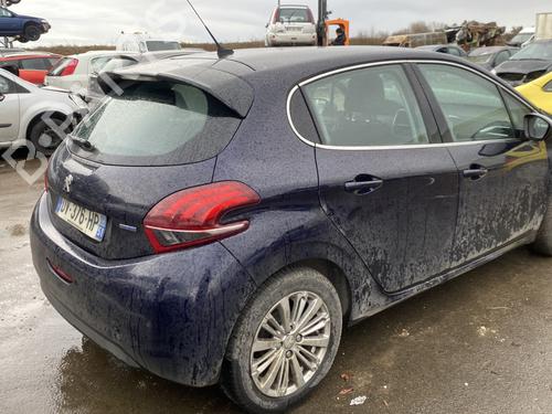 Left front door PEUGEOT 208 I (CA_, CC_) 1.6 HDi / BlueHDi 75 | BP32133682C2 