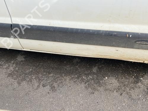 Used Door moulding trim RENAULT KANGOO Express (FC0/1_) [1997-2025]  28799027
