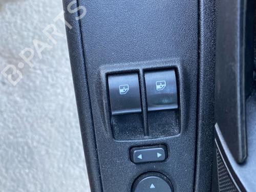 Used Left front window switch Left front window switch 39389162 39389162
