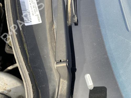 Used Front wiper motor PEUGEOT 206 Hatchback (2A/C) 1.4 16V (88 hp) 30302432