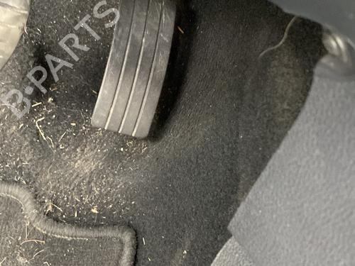 Used Pedal DACIA SANDERO II 1.5 Blue dCi 95 (B8JL) (95 hp) 28965140