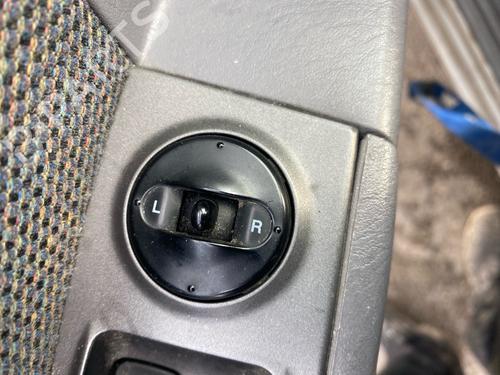 left-mirror-hyundai-matrix-fc-2001-2002-2003-2004-2005-2006-2007-2008-2009-2010-40253497 main image