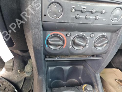 AC Styreenhet / Manøvreringsenhet RENAULT CLIO II (BB_, CB_) 1.6 16V (BB01, BB0H, BB0T, BB14, BB1D, BB1R, BB2KL, BB3G... (107 hp) 22111973