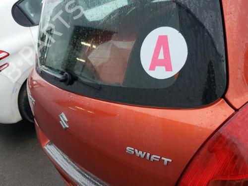 Porton trasero SUZUKI SWIFT III (MZ, EZ) 1.3 (RS413, ZC11S) (92 hp) 22119538