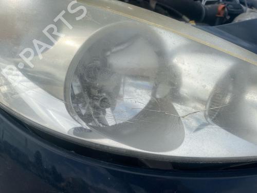 right-headlight-peugeot-206-2l_-2m_-2009-2010-2011-2012-2013-38876677 main image