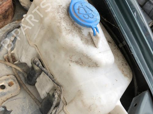 Used Windscreen washer tank Windscreen washer tank 22127161 22127161