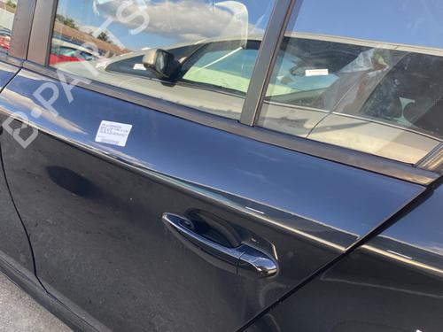 Used Left rear door BMW 1 (E87) 118 d (143 hp) 28582918