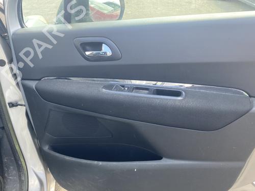 Front right panel PEUGEOT 5008 (0U_, 0E_) 2.0 HDi 150 / BlueHDi 150 | BP25894961C59 