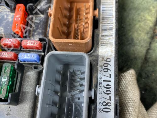 Fuse box CITROËN C3 II (SC_) 1.4 HDi 70 (SC8HZC, SC8HR0, SC8HP4) | BP40253620E1 - Image 3