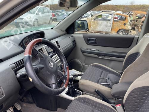 Used Parts NISSAN X-TRAIL I (T30) 2.2 Di 4x4 4661813