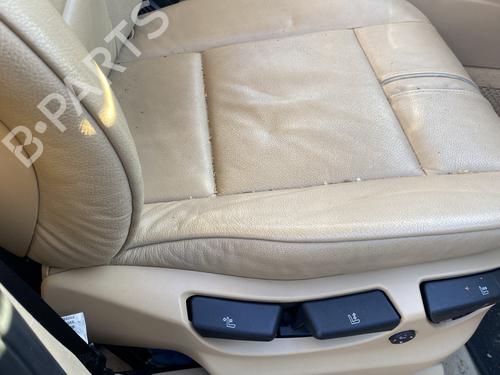 Used Right front seat Right front seat BMW X3 (E83) 2.0 d (150 hp) 30439361 30439361