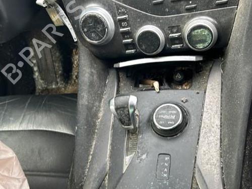 Used Middle console Middle console CITROËN DS5 2.0 HDi 200 Hybrid4 All-wheel Drive (200 hp) 19904704 19904704