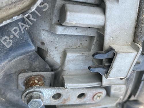 left-headlight-mercedes-benz-c-class-w203-2000-2001-2002-2003-2004-2005-2006-2007-37611894 main image