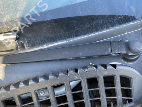 Used Front wiper motor Front wiper motor CITROËN C3 Picasso (SH_) 1.4 VTi 95 (SH8FSC, SH8FP0, SH8FP6) (95 hp) 33553610 33553610