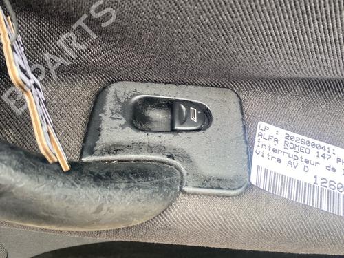 Used Right front window switch Right front window switch 35884784 35884784