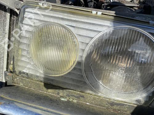 Used Left headlight Left headlight MERCEDES-BENZ 123 T-Model (S123) 300 T D (123.190) (88 hp) 33444369 33444369