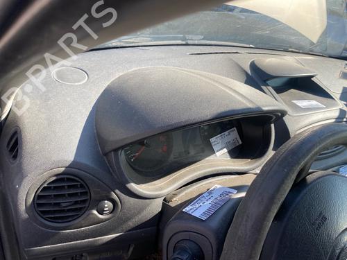 Dashboard Dashboard RENAULT CLIO III (BR0/1, CR0/1) 1.5 dCi (C/BR0G, C/BR1G) (68 hp) 39702720 39702720