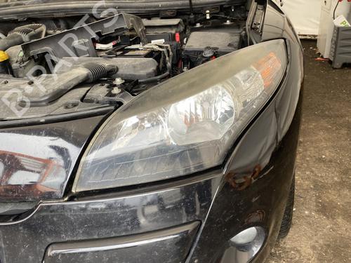 Used Left headlight RENAULT MEGANE III Grandtour (KZ0/1) 1.5 dCi (KZ09, KZ0D, KZ1G, KZ29, KZ14, KZ1W, KZ10, KZ1F,... (110 hp) 32170388