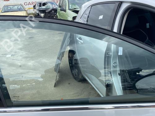 Front right door window RENAULT MEGANE IV Hatchback (B9A/M/N_) 1.5 dCi 110 (B9A3) | BP25407503C19 