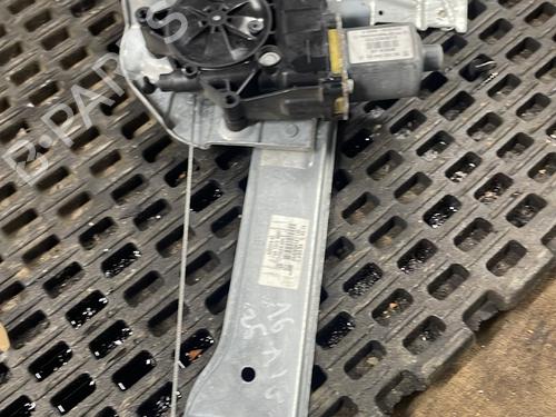 Front left window mechanism PEUGEOT 208 I (CA_, CC_) 1.0 VTi | BP24416795C22